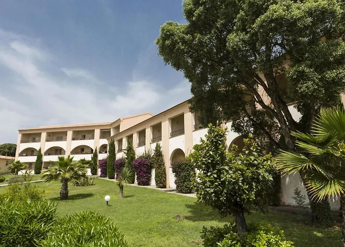 4 People - Next To The Sea * Linguizzetta