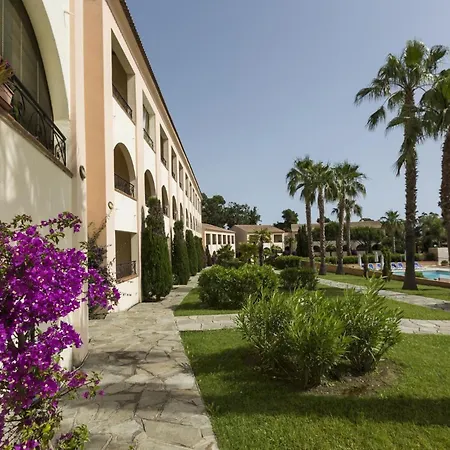 Apartment 4 People - Next To The Sea *